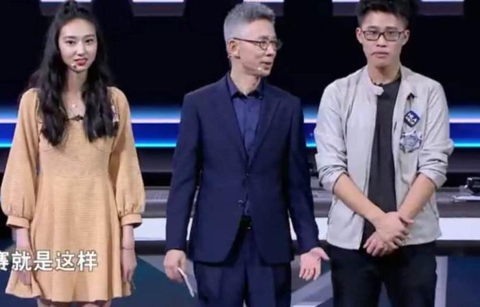 他放弃国外优厚待遇，回国做了北大教授，因《最强大脑》走红网络