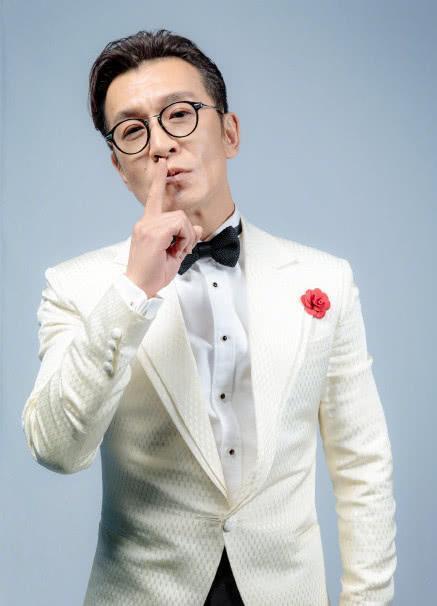 难过!非常6+1主持人李咏于凌晨五点二十分去世,享年50岁