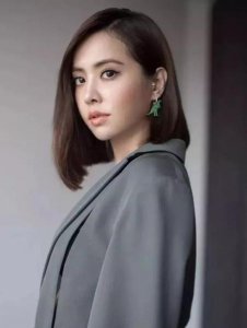 冬天适合染什么颜色的头发好看(冬天适合染的头发颜色)