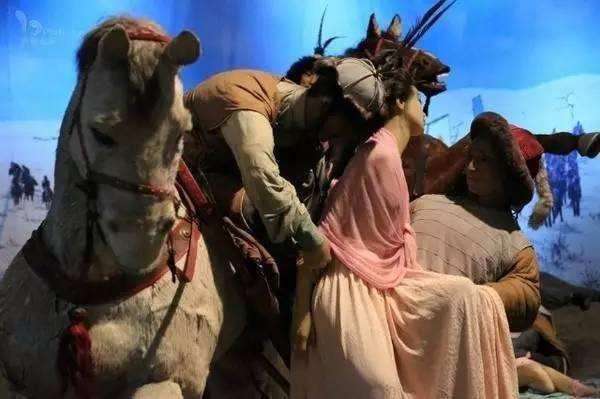 宋朝击鼓退金兵的女子是谁(她是女版“岳飞”从妓女到南宋第一女豪杰 金山击鼓大退金兵)