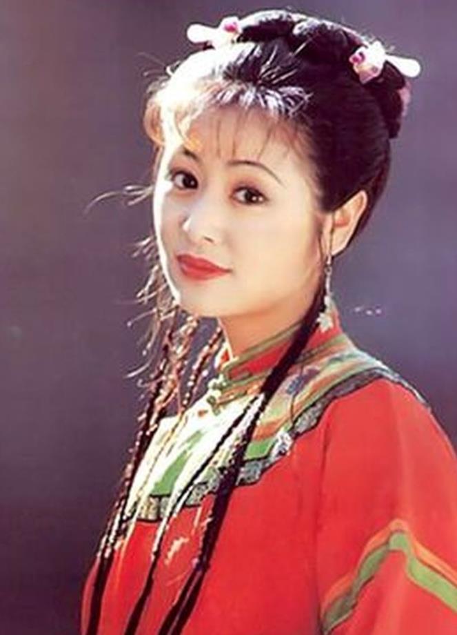 演过紫薇的4位女明星,第一位经典,第四位被吐槽像男人