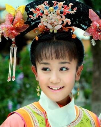 演过紫薇的4位女明星,第一位经典,第四位被吐槽像男人