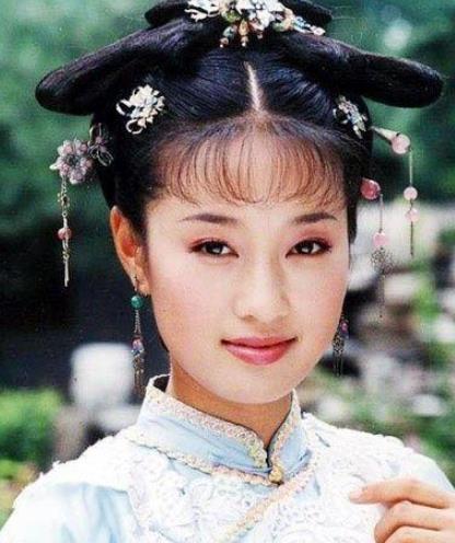 演过紫薇的4位女明星,第一位经典,第四位被吐槽像男人