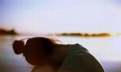 丧偶式婚姻还有必要坚持吗(丧偶式婚姻经典说说守寡式婚姻)