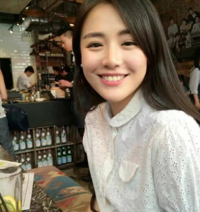 张哲轩个人资料(张哲轩背景被深扒,欧豪输得一塌糊涂)