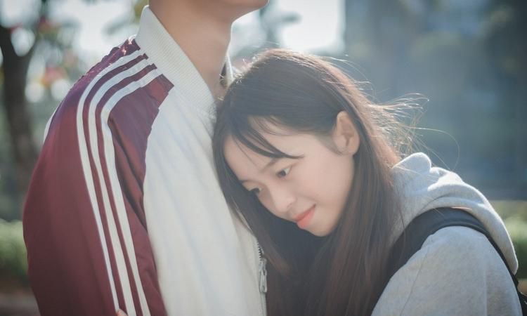 我想知道蓝颜,红颜知己,闺蜜,到底都是什么意思准确点