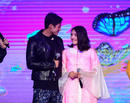 姜潮向麦迪娜告白是什么节目