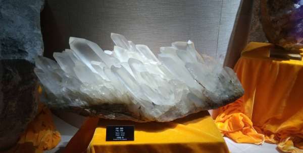 水晶需要消磁,水晶一定要消磁吗图4