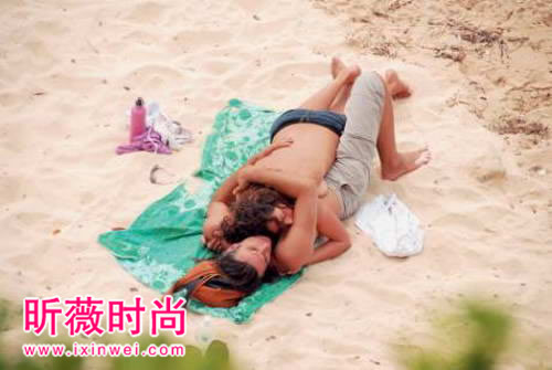 异国天体海滩浴场照 转载异国风情天体浴场