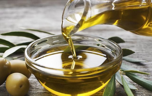 油的燃点和沸点有什么区别?