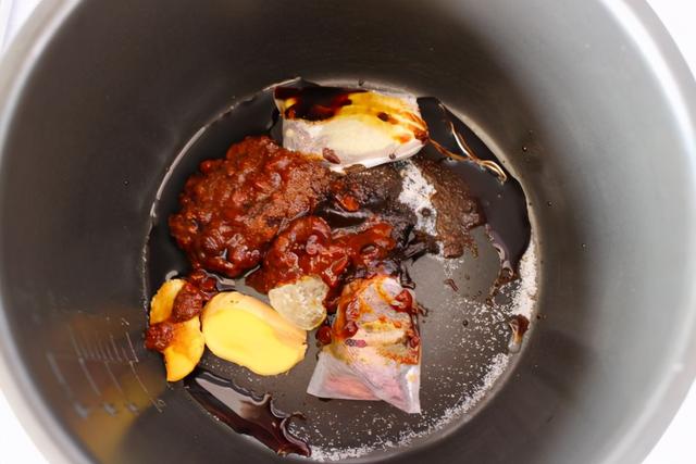 高压锅酱牛肉的做法(30年秘制酱牛肉的做法)(6)