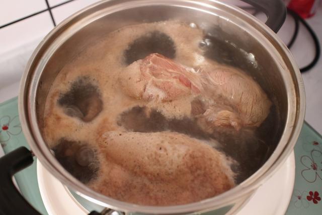 高压锅酱牛肉的做法(30年秘制酱牛肉的做法)(5)