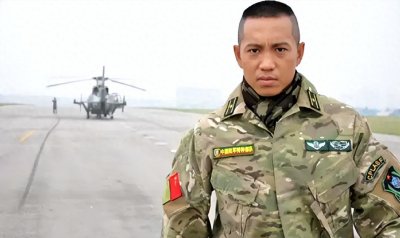 谷智鑫的妻子阿斯茹:对差点瘫痪的丈夫不离不弃,生两子幸福美满