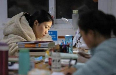 ​非全日制研究生值得考吗-（非全日制研究生有用吗）