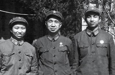 将门出虎女,粟裕的女儿粟惠宁是大校,比丈夫的军衔还高