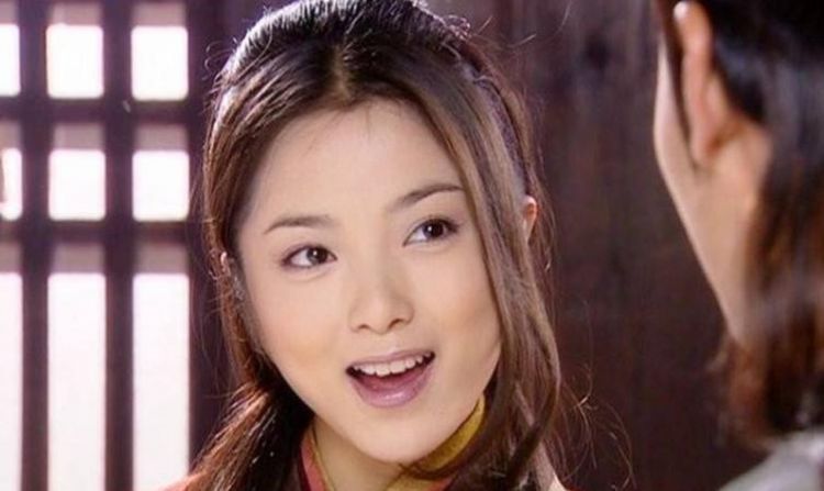 我的老千生涯小艾是谁