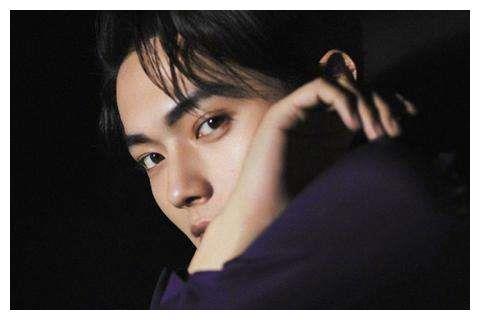 于正的每部剧里都有白鹿和许凯,看到白鹿素颜懂了