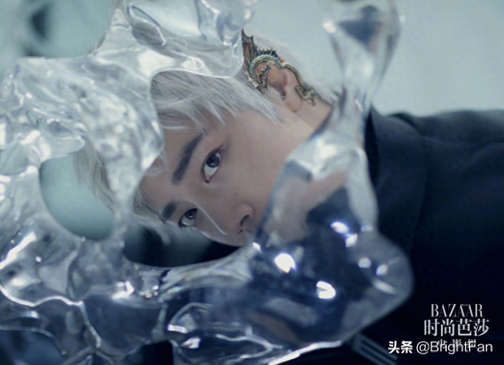 肖战时尚芭莎银发造型帅气写真大片