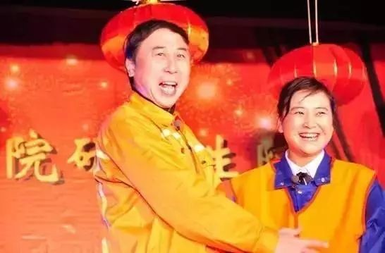 贾玲：最苦的时候被男友抛弃，从艺18年仅一段绯闻，39岁仍然单身