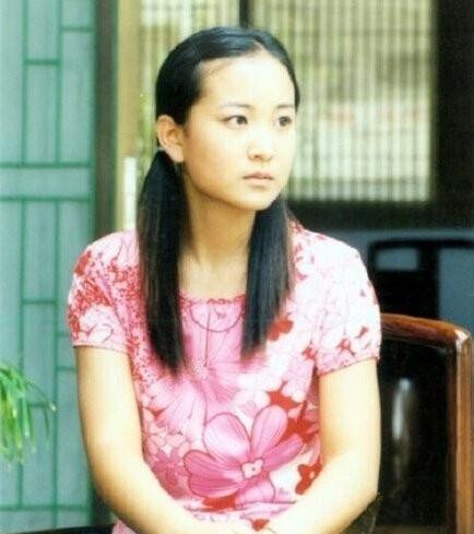 贾玲：最苦的时候被男友抛弃，从艺18年仅一段绯闻，39岁仍然单身