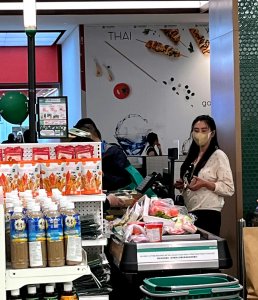 ​王祖贤颜值巅峰期有多美，天王们都为她争先恐后！