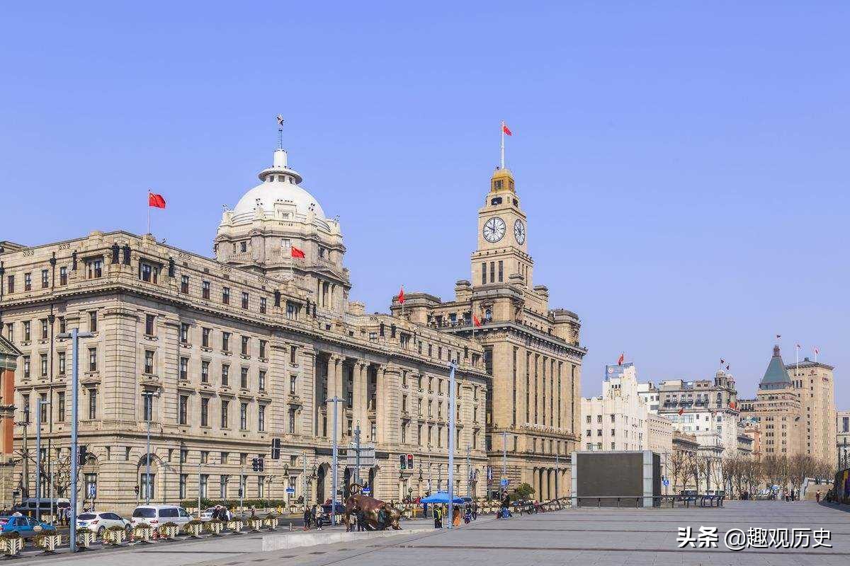 杜月笙一生挥金如土，上海民间盛传其富可敌国，如今可排名多少？