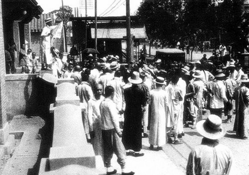 一切有情，都无挂碍，区区八字，概括了苏曼殊短暂而永恒的一生