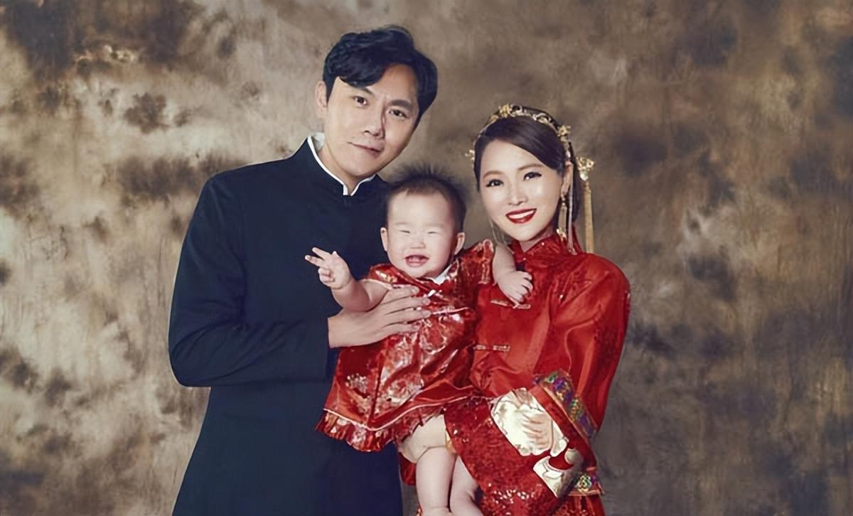 53岁的伊能静（伊能静多少岁）