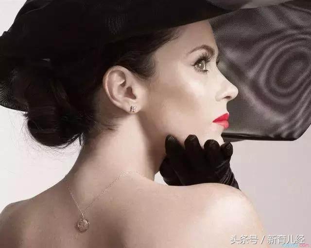 杨颖产后首次晒全身照