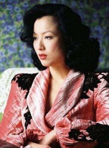 ​《长恨歌》王琦瑶的悲剧一生，是宿命的安排，还是她选择的结果？