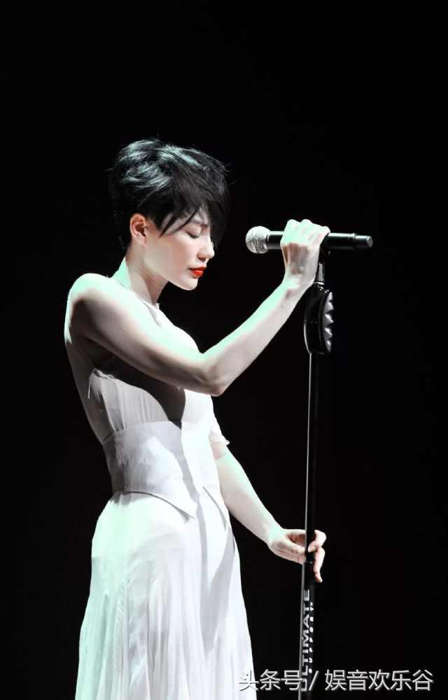 娜扎素颜大全（明星十大罕见姓氏）(8)