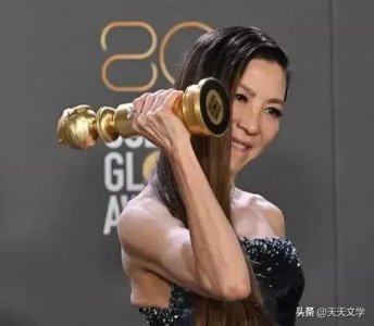 ​从头到脚蕴含着能量的奥斯卡影后杨紫琼