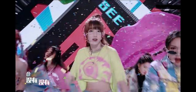 《创3》陈倩楠出现失误，希林熬夜赶通告，田京凡rap开嗓惊艳