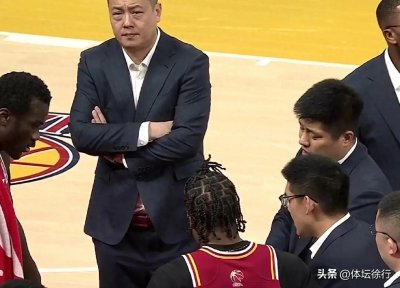 ​CBA最新排名：榜首易主，辽宁第5，广东第8，新疆第4，广州倒数