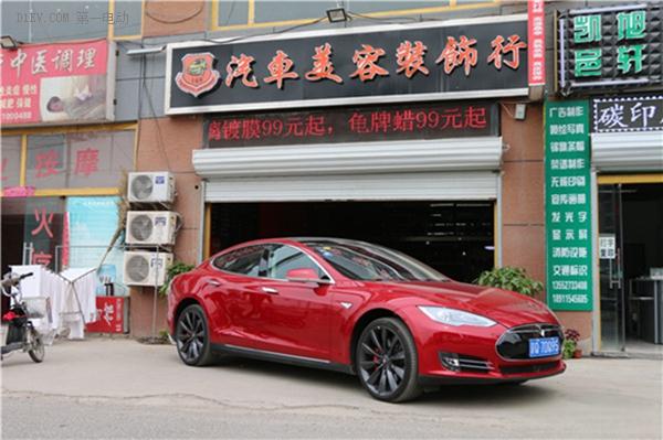 谁都不惯着！评测特斯拉ModelSP85D-