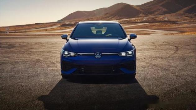 全新高尔夫R到港，落地价高达61.5万？最后燃油版到底有多情怀？-