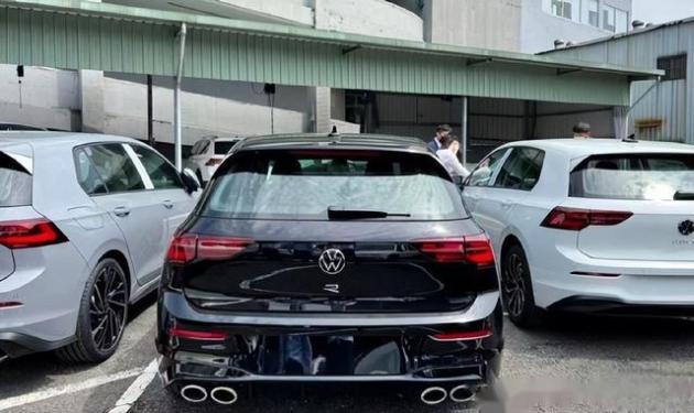 全新高尔夫R到港，落地价高达61.5万？最后燃油版到底有多情怀？-