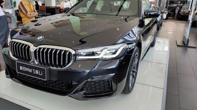 宝马5系保养到底要花多少钱？这次给你说个透-