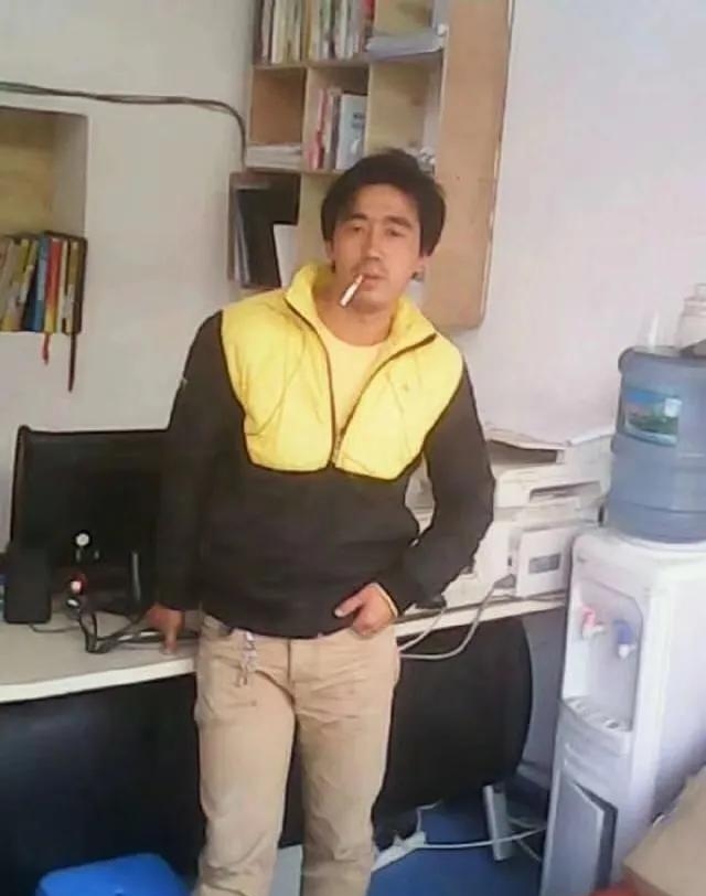 当演员需要什么(报考演员需要什么条件)  第3张