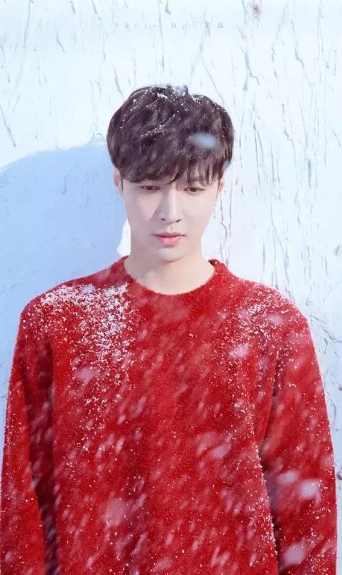 张艺兴个人资料简介（内地男明星张艺兴）