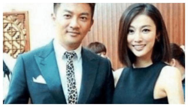 隐藏了16年，47岁苏有朋妻子终于曝光，原来是大家认识的她