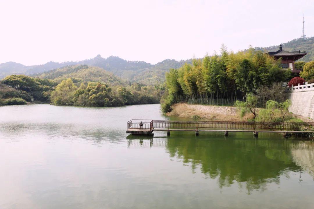 姜夔简介及作品（姜夔最经典的10首诗词，暗香疏影，月冷千山，美到灵魂里）