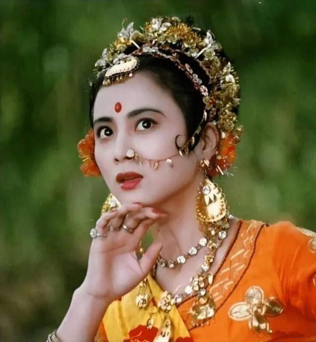 李玲玉和外国老公离婚了吗（李玲玉不顾家人反对）(5)