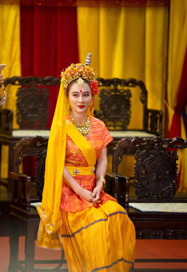 李玲玉和外国老公离婚了吗（李玲玉不顾家人反对）(16)