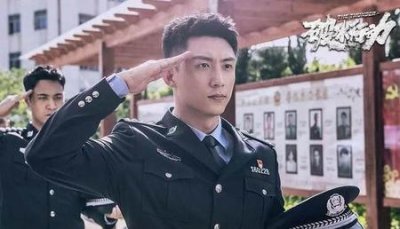 ​演缉毒警察卧底的男演员