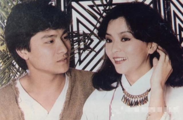 余安安感情生活（做备胎嫁周润发两度被赶出家门）(17)