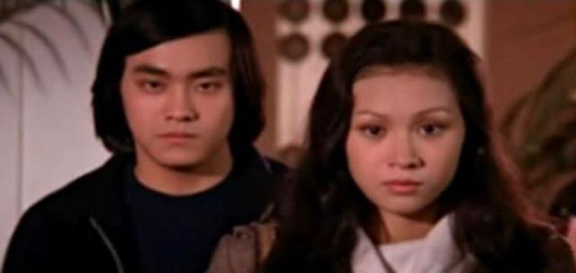 余安安感情生活（做备胎嫁周润发两度被赶出家门）(11)