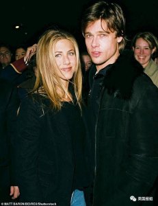 ​好莱坞最狗血三角恋更新！皮特撕朱莉，和前妻安妮斯顿复合？