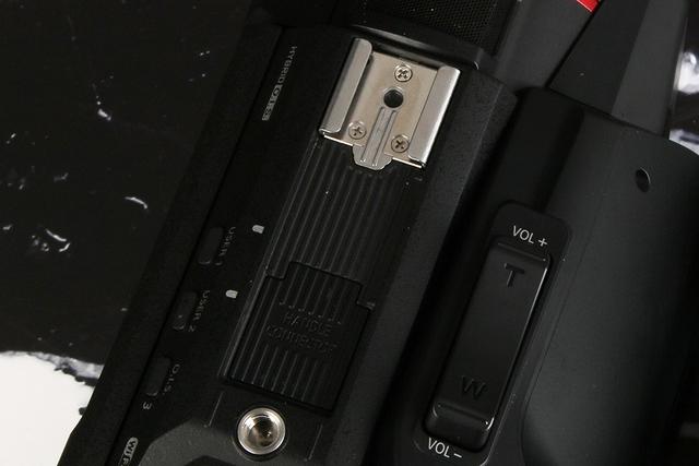 松下各型号摄像机对比（业界最轻小4K60p摄像机）(15)