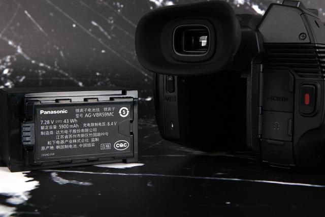 松下各型号摄像机对比（业界最轻小4K60p摄像机）(19)